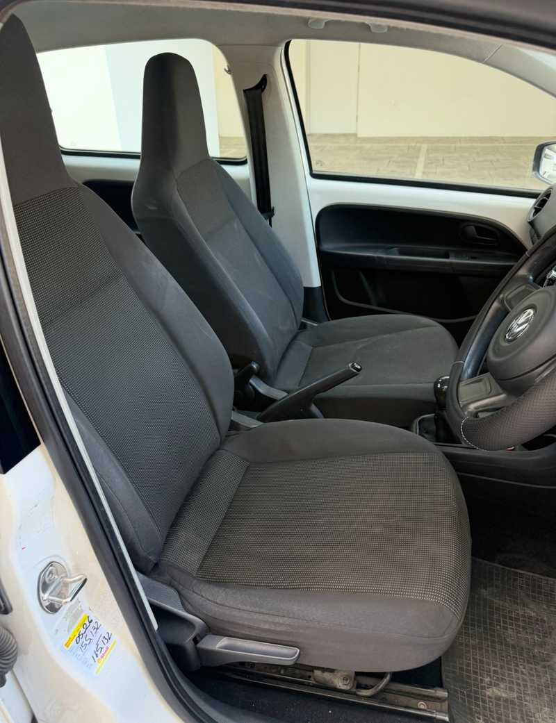 2014 Volkswagen UP 1,0L 2014 Cyprus