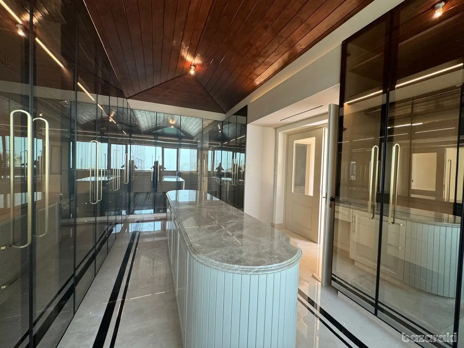 Villa, 5 bedrooms — 16