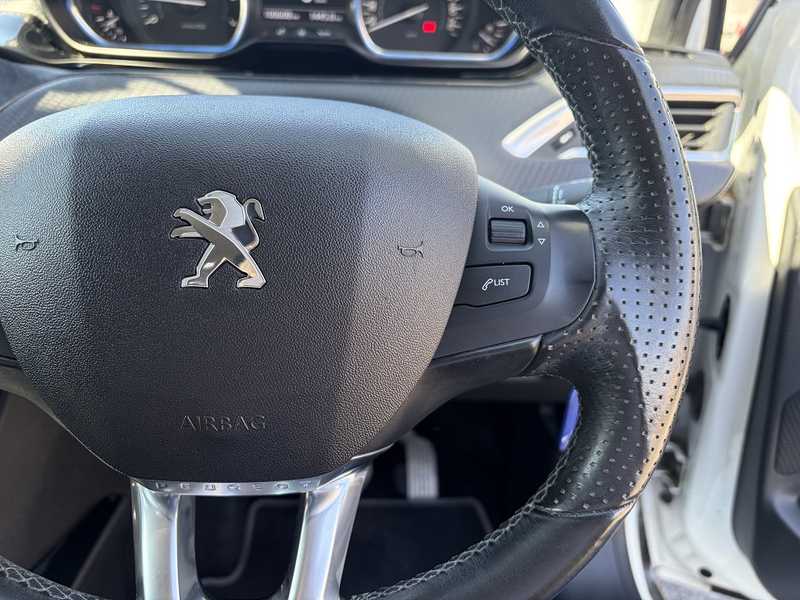 2019 Peugeot 2008 1,2L 2019 Cyprus