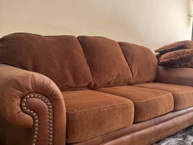 Vintage 3 & 2 seater sofa set | vintage σετ καναπέδων 3+2, Επαρχία Λεμεσού — Λεμεσός - Απόστολος Ανδρέας