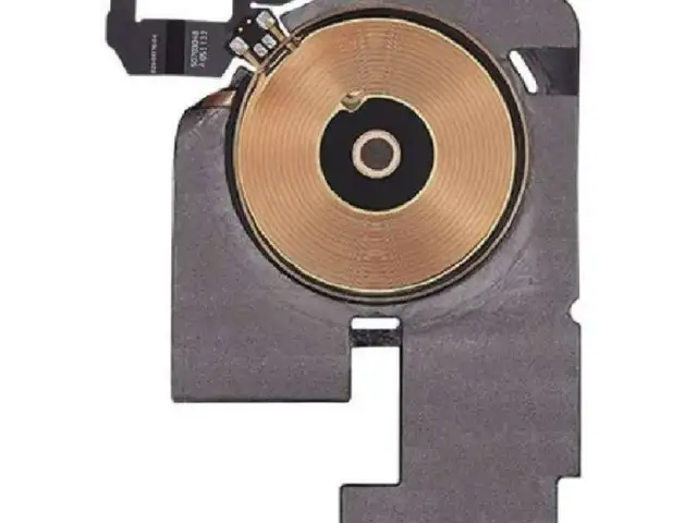 Coil chip nfc wireless flaslight flex apple iphone 17 pro pulled, Limassol — Limassol - Agios Nicolaos