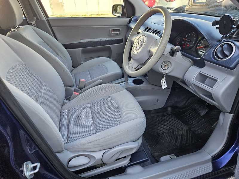 2003 Mazda Demio 1,4L 2003 Cyprus