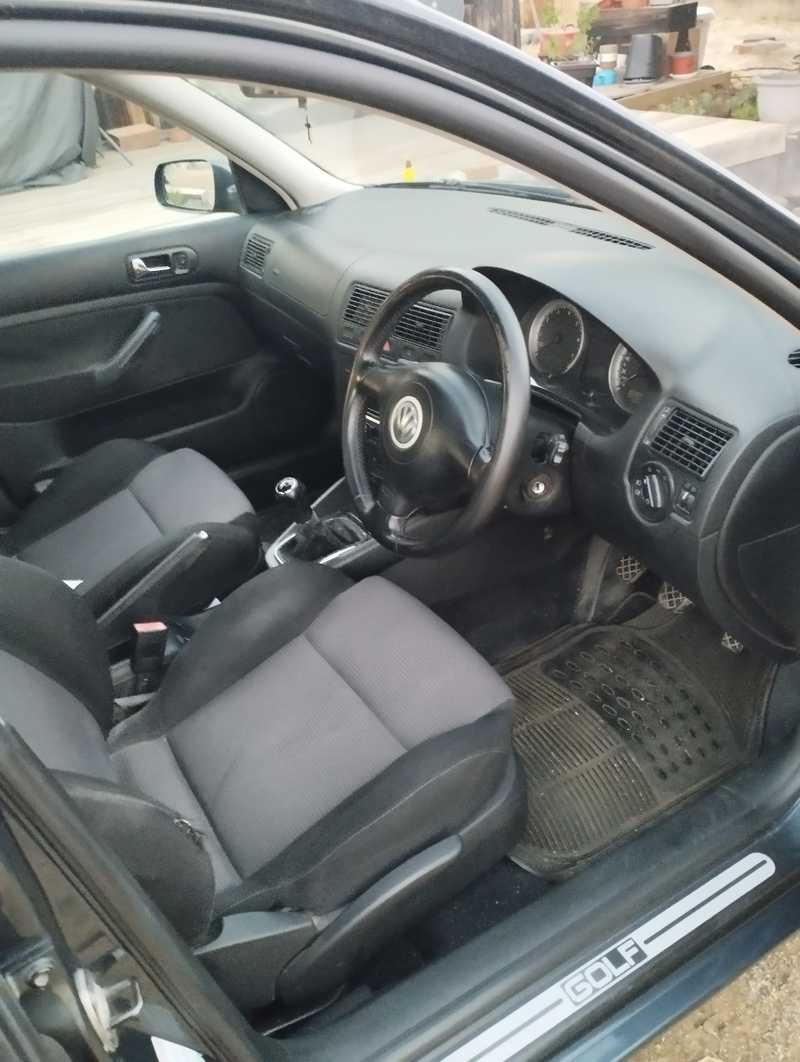 2003 Volkswagen Golf 1,6L 2003 Cyprus