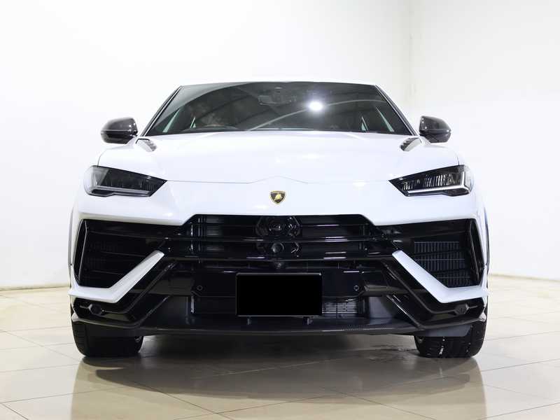 2024 Lamborghini Urus 4,0L 2024 Cyprus