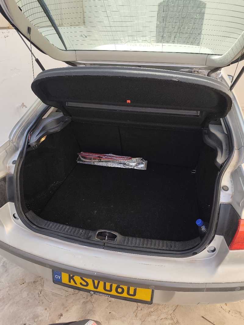 2007 Renault Laguna 1,4L 2007 Cyprus