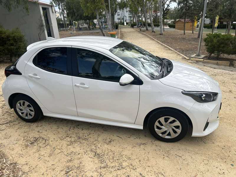 2022 Toyota Yaris 1,5L 2022 Cyprus