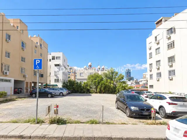 Residential Plot 739 m², Επαρχία Λευκωσίας — Άγιοι Ομολογητές