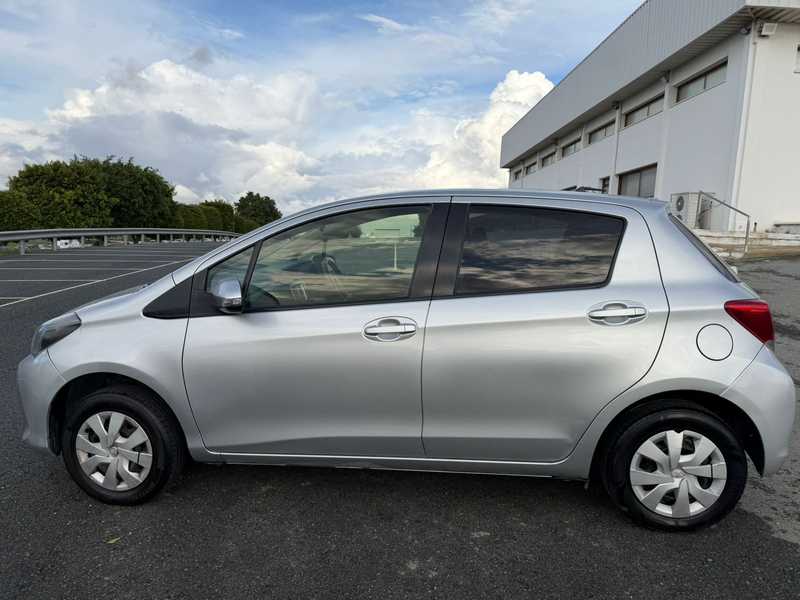 2016 Toyota Vitz 1,3L 2016 Cyprus