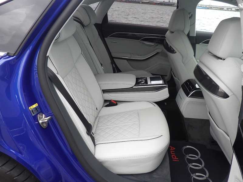 2022 Audi S8 4,0L 2022 Cyprus