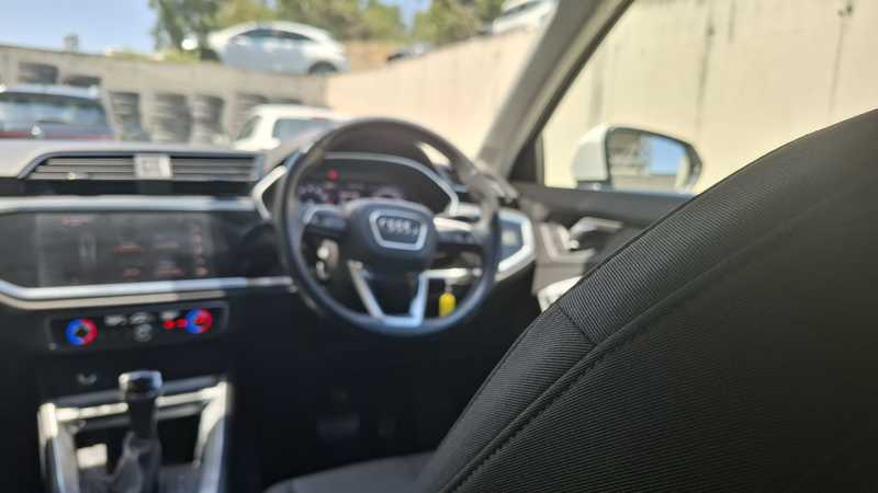 2022 Audi Q3 1,5L 2022 Cyprus