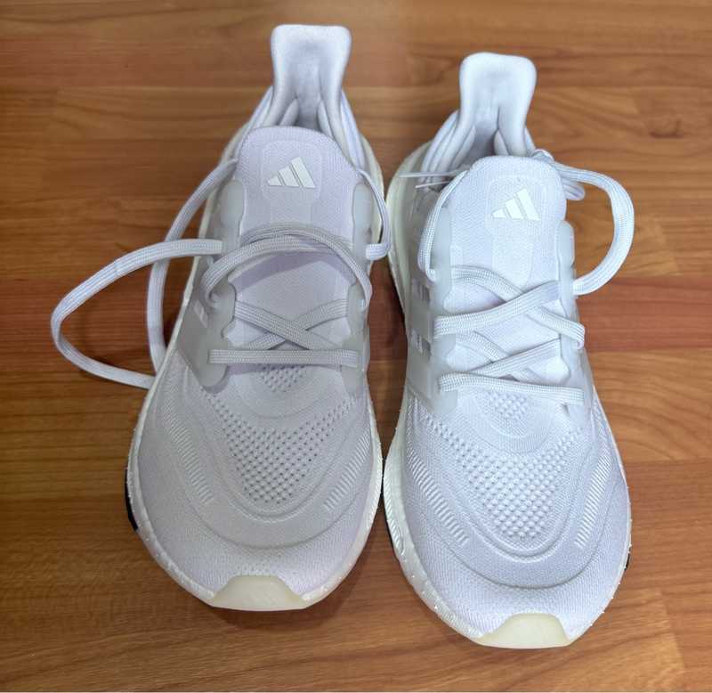 adidas gazelle silver green womens Adidas Ultra Boost W NOIRFONCE Sneakers