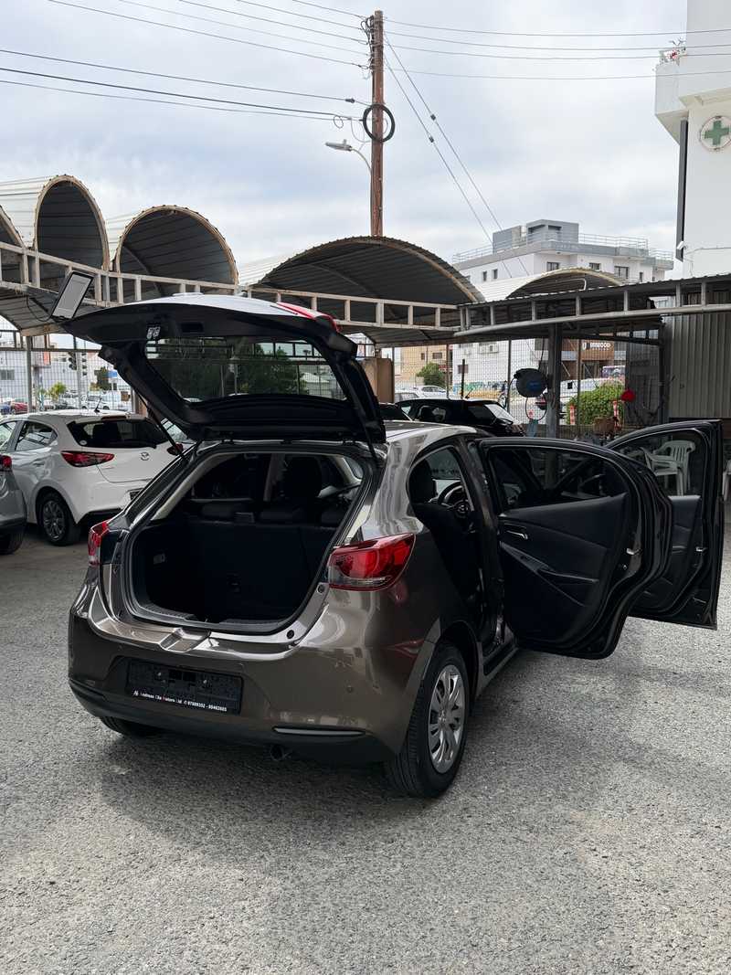 2022 Mazda 2 1,5L 2022 Cyprus