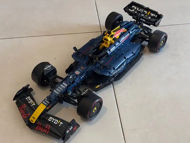 Lego race car, Επαρχία Λάρνακας — Λάρνακα - Φοινικούδες
