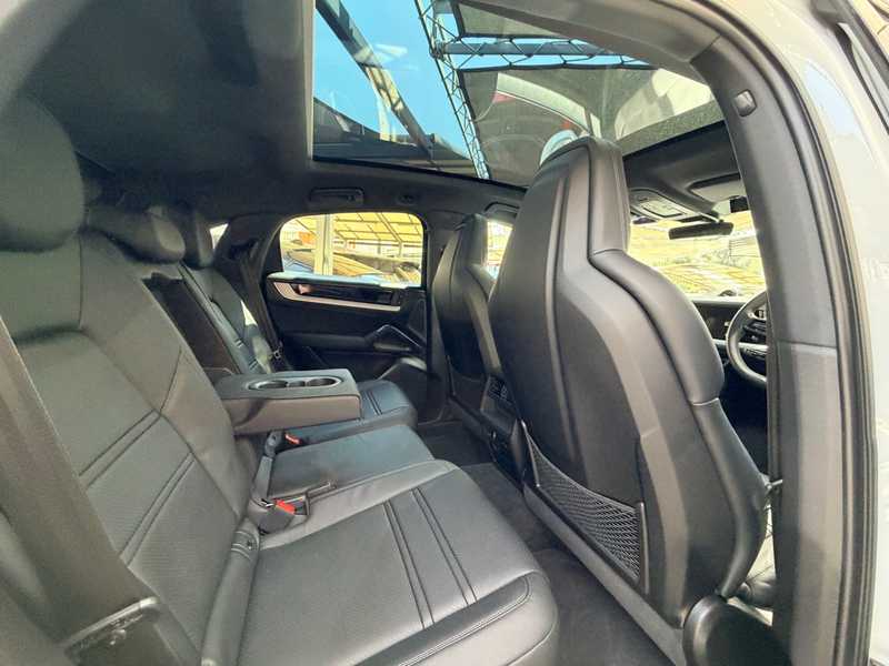 2025 Porsche Cayenne 3,0L 2025 Cyprus