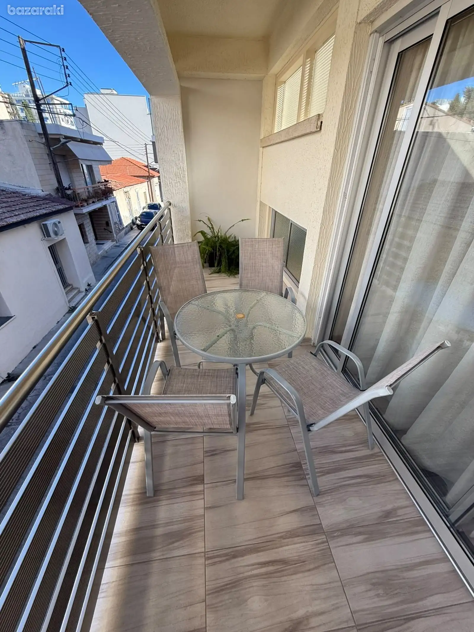 House, 1 bedroom — 15