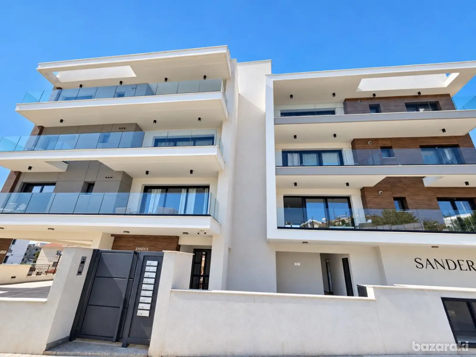 Penthouse, 3 bedrooms — 9