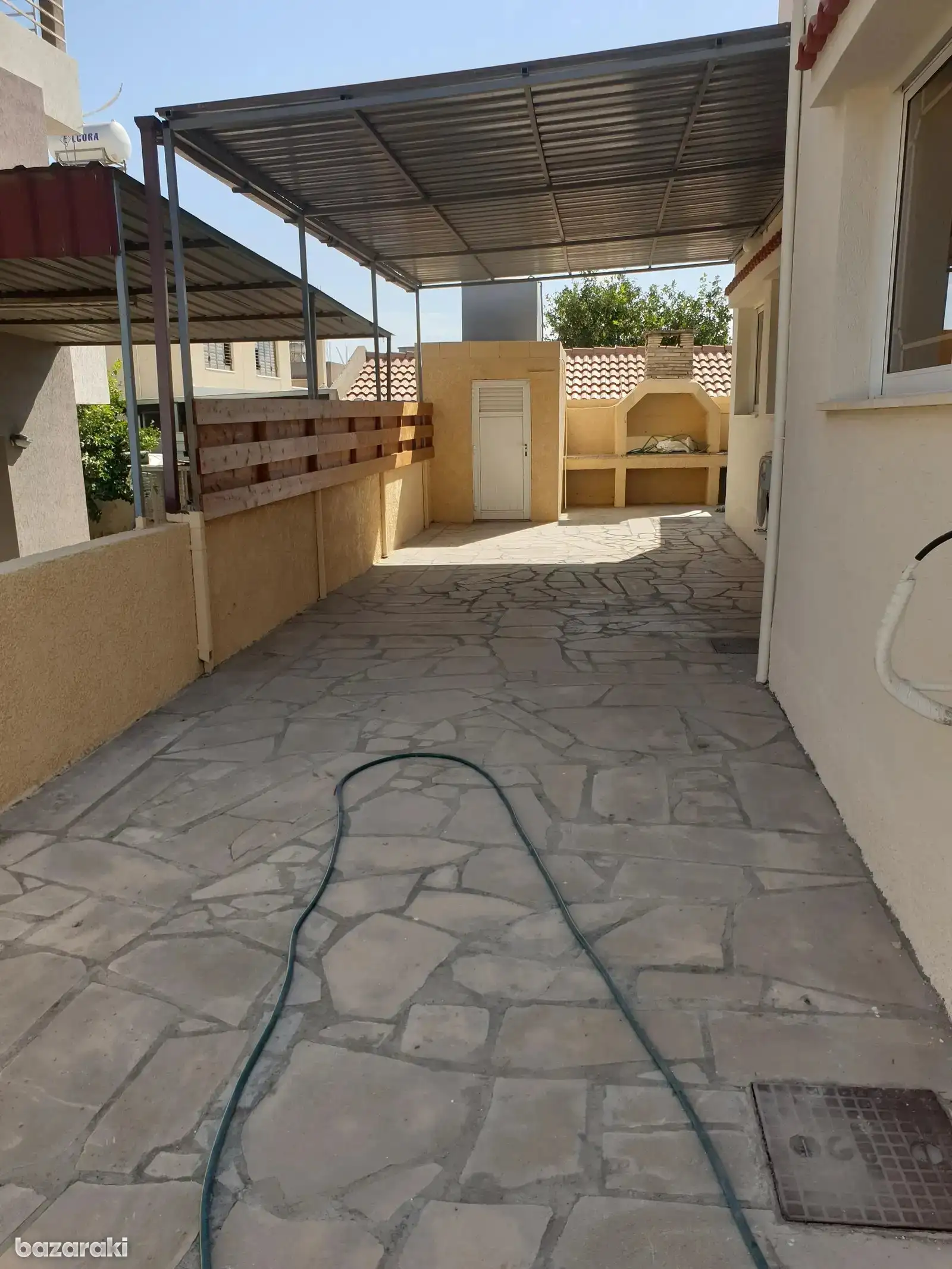 House, 4 bedrooms — 8