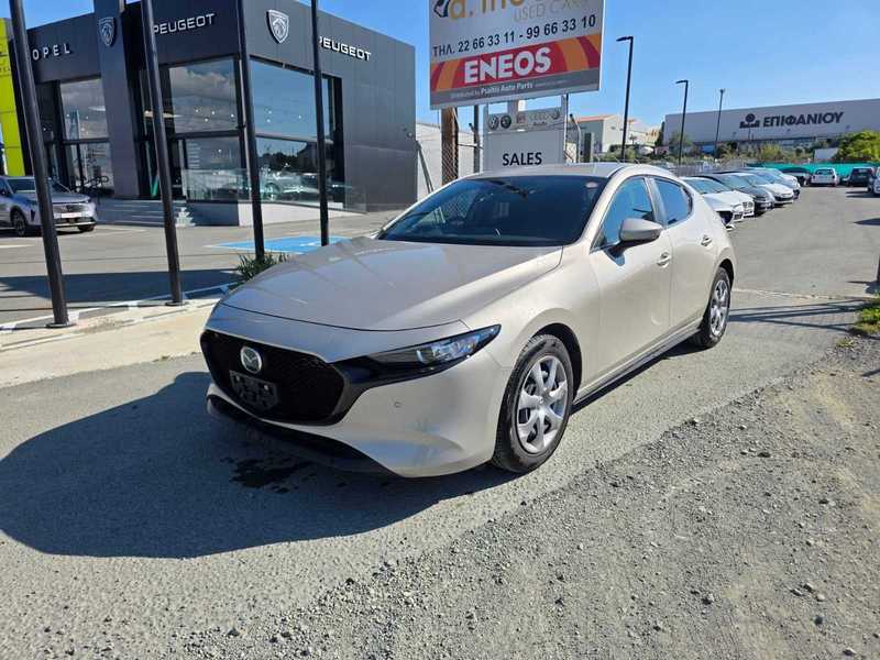 Mazda 3 1,5L 2023