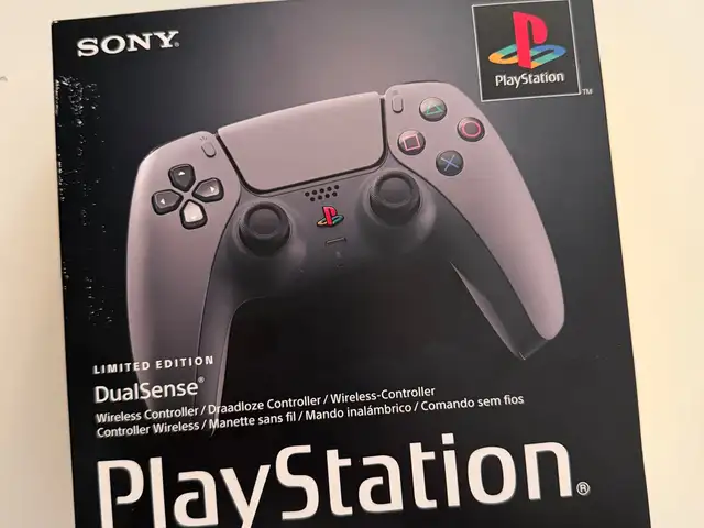 Sony dualsense ps5 limited edition controller 30th anniversary, Paphos — Paphos - Kato Paphos
