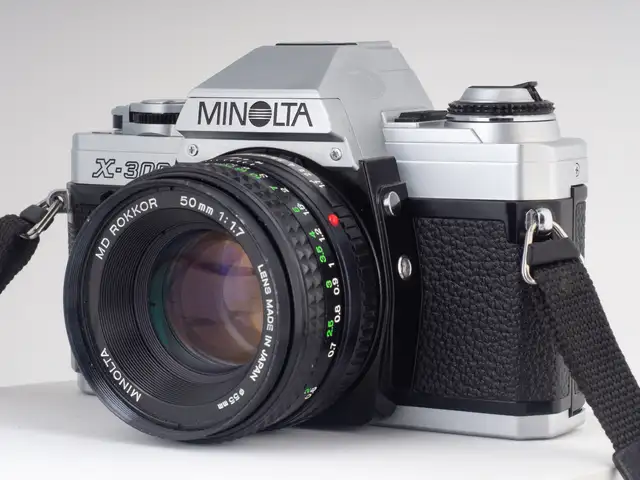 Minolta x-300 35mm film slr with minolta md rokkor 50mm f/1.7 - fully tested, Επαρχία Λευκωσίας — Δάλι - Παναγ Ευαγγελίτρια