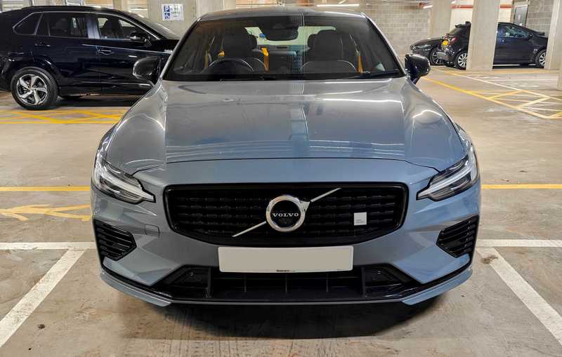 2022 Volvo S60 2,0L 2022 Cyprus