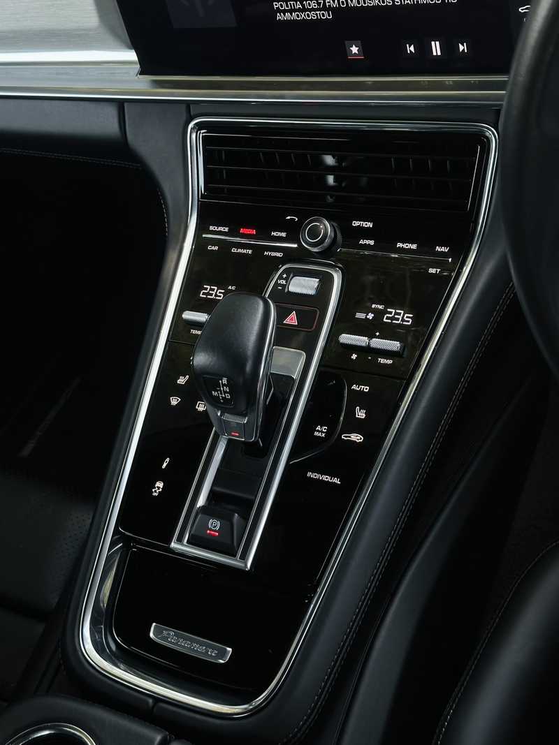 2020 Porsche Panamera 3,0L 2020 Cyprus