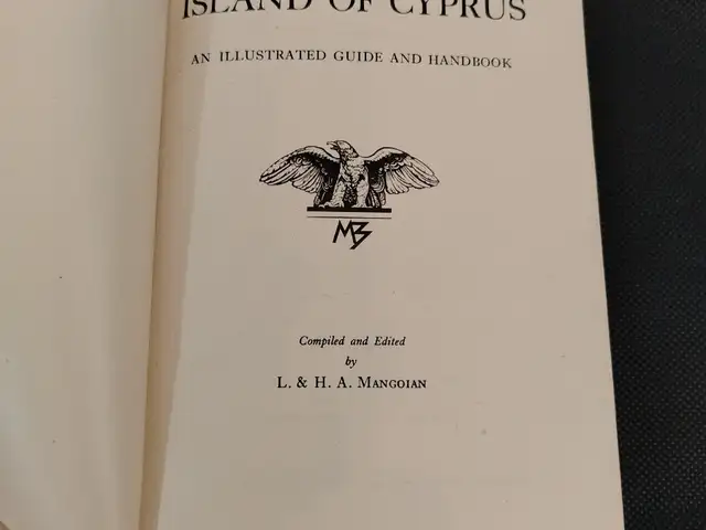 Το πρώτο με γνήσια υπογραφή τού συγγραφέα 1947 σπάνιο ταξιδιωτικο καί ιστορικό., Limassol — Limassol - Mesa Geitonia