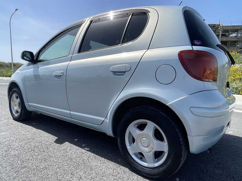 2004 Toyota Vitz 1,0L 2004 Cyprus