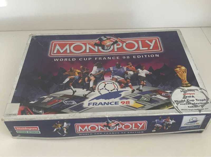 Monopoly - world cup france 98 edition- 1997 by waddingtons
