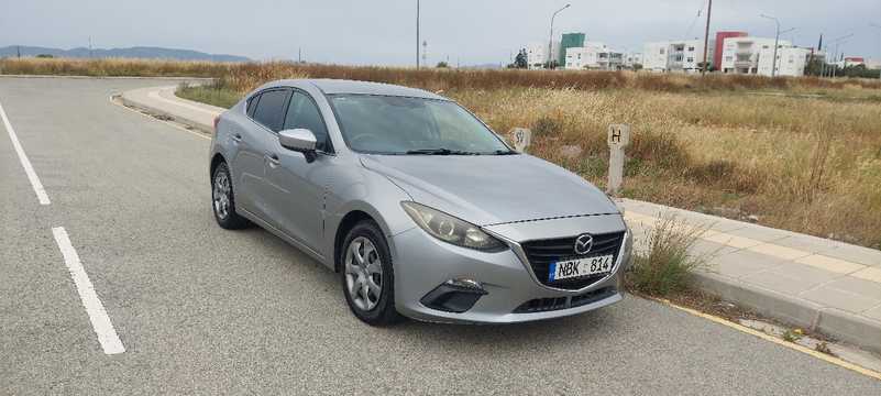 Mazda Axela 1,5L 2014
