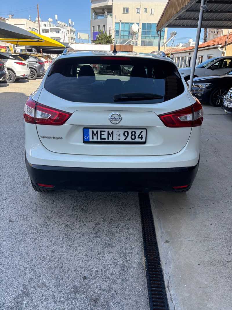 2014 Nissan Qashqai 1,6L 2014 Cyprus