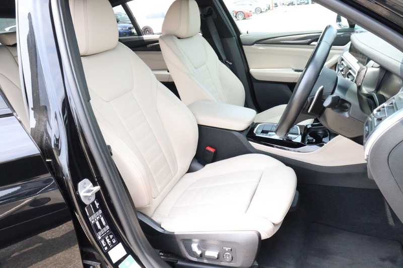 2022 BMW X4 3,0L 2022 Cyprus
