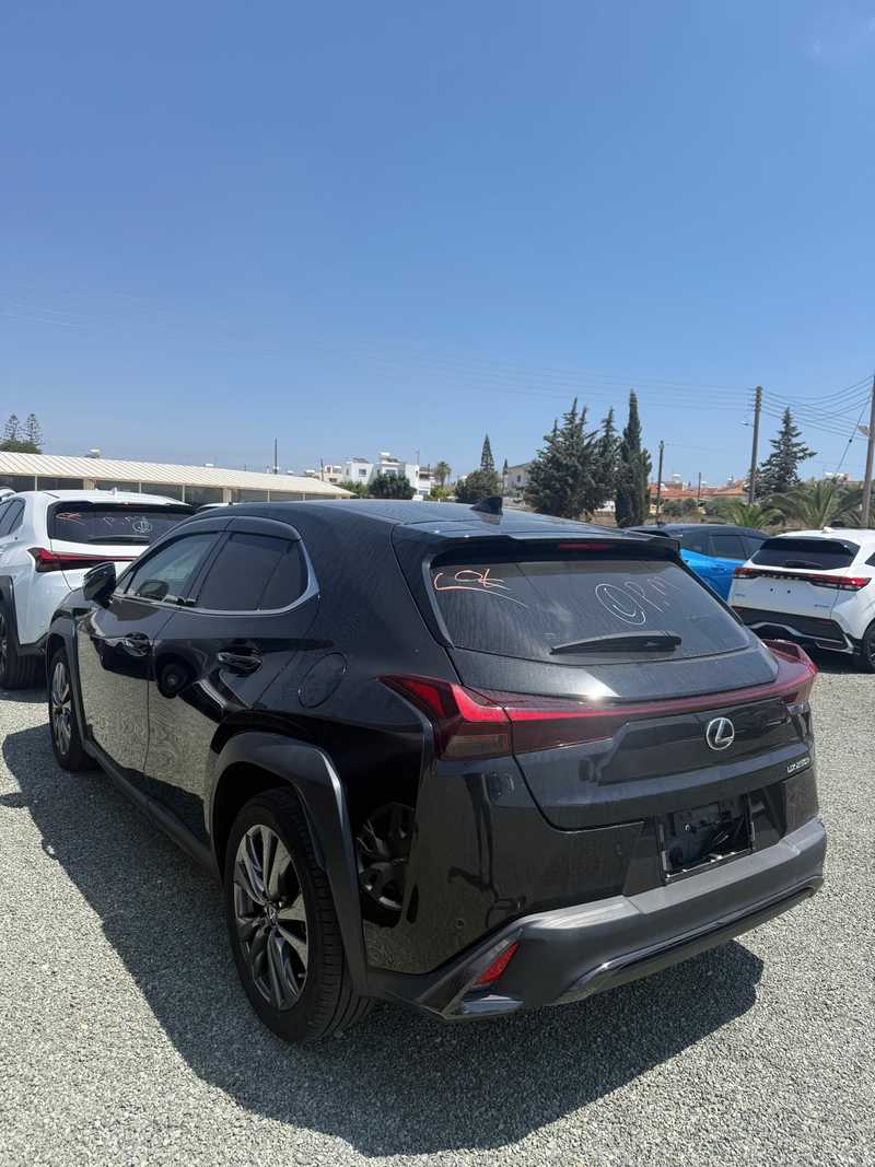 2023 Lexus UX 2,5L 2023 Cyprus