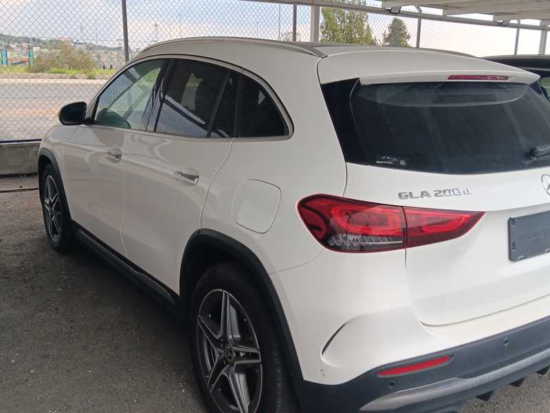 2021 Mercedes-Benz GLA-Class 2,0L 2021 Cyprus