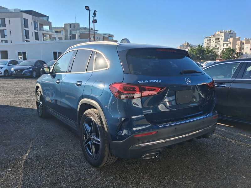 2021 Mercedes-Benz GLA-Class 2,0L 2021 Cyprus