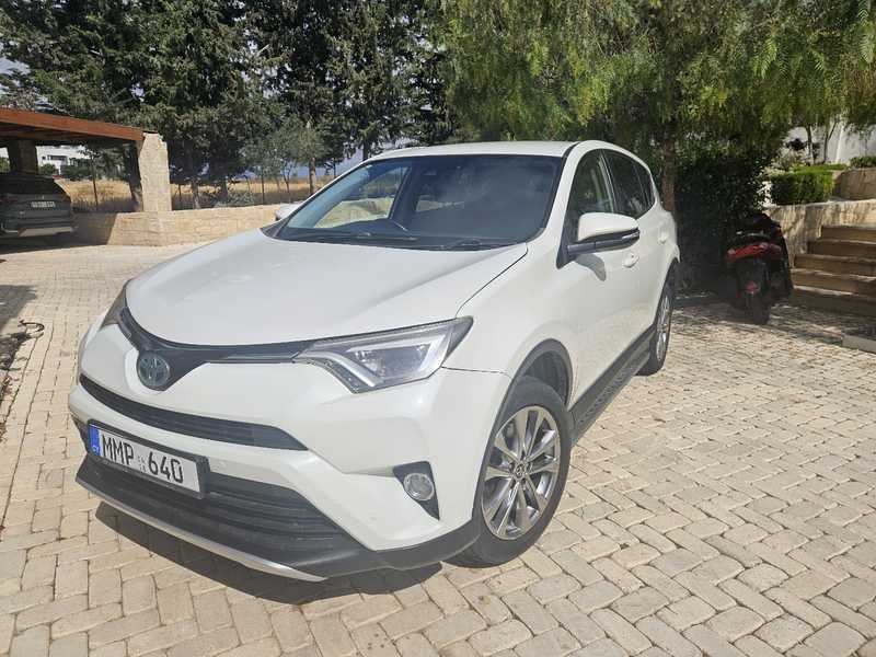 Toyota RAV4 2,5L 2016