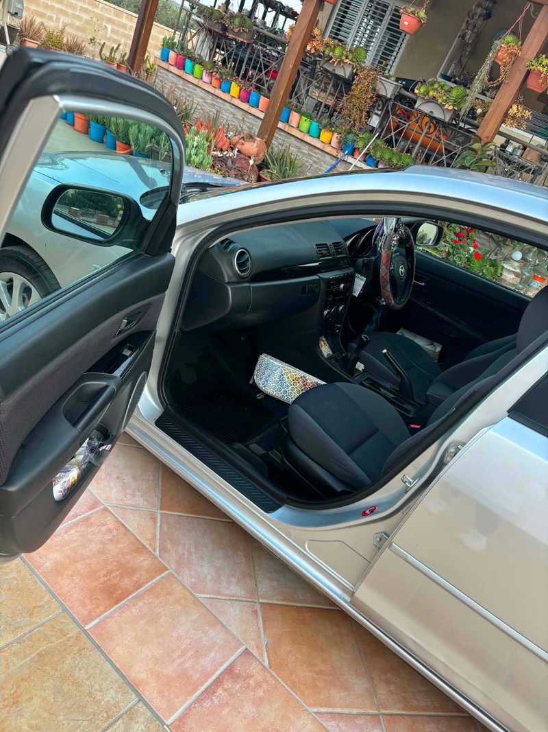 2009 Mazda 3 1,6L 2009 Cyprus