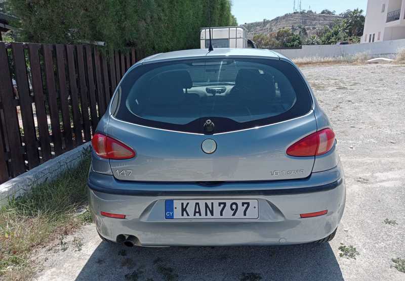 2004 Alfa Romeo 147 1,6L 2004 Cyprus