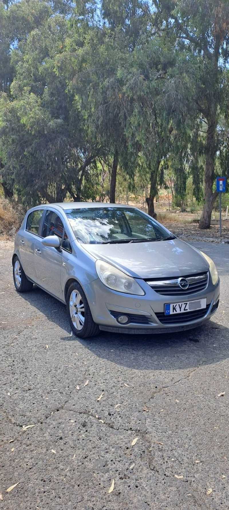 2011 Opel, Vauxhall Corsa 5,9L 2011 Cyprus