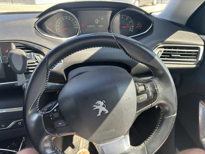 2016 Peugeot 308 1,2L 2016 Cyprus