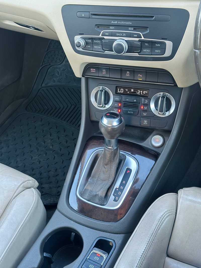2012 Audi Q3 2,0L 2012 Cyprus