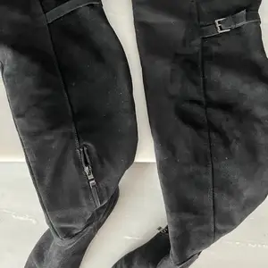 Black over the knee boots size 40, Nicosia — Nicosia - Sopaz