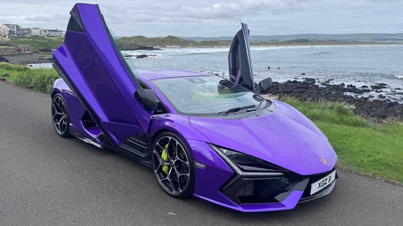 Lamborghini Revuelto 6,5L 2024