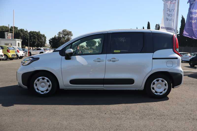 2025 Toyota Sienta 1,5L 2025 Cyprus
