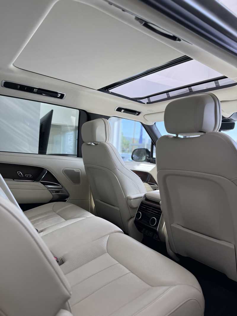 2024 Land Rover Range Rover 3,0L 2024 Cyprus