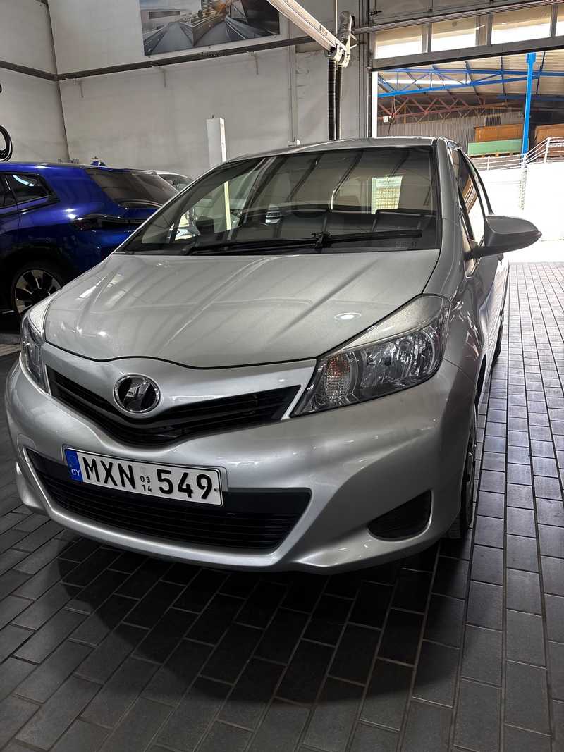 Toyota Vitz 1,4L 2014