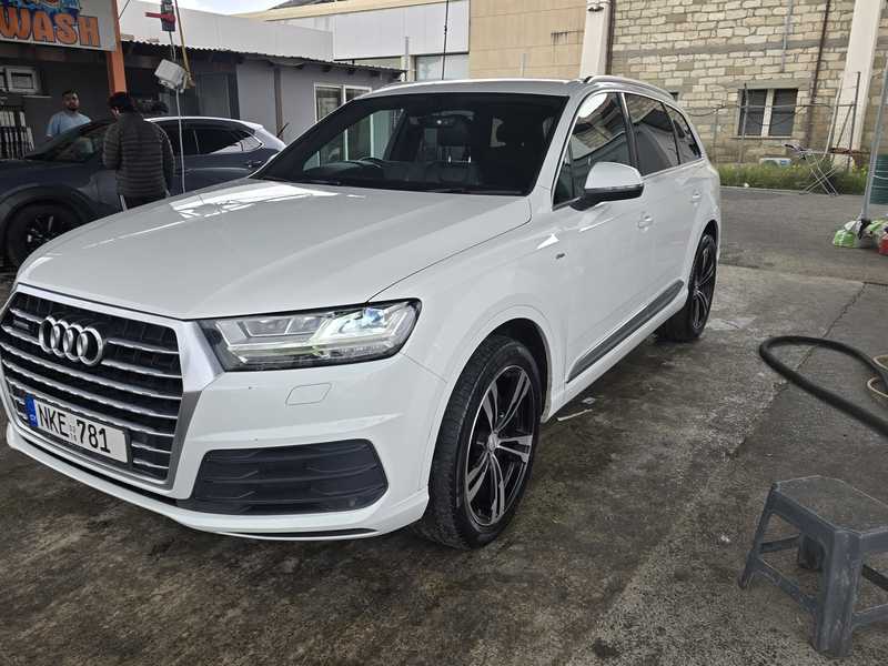 2016 Audi Q7 3,0L 2016 Cyprus