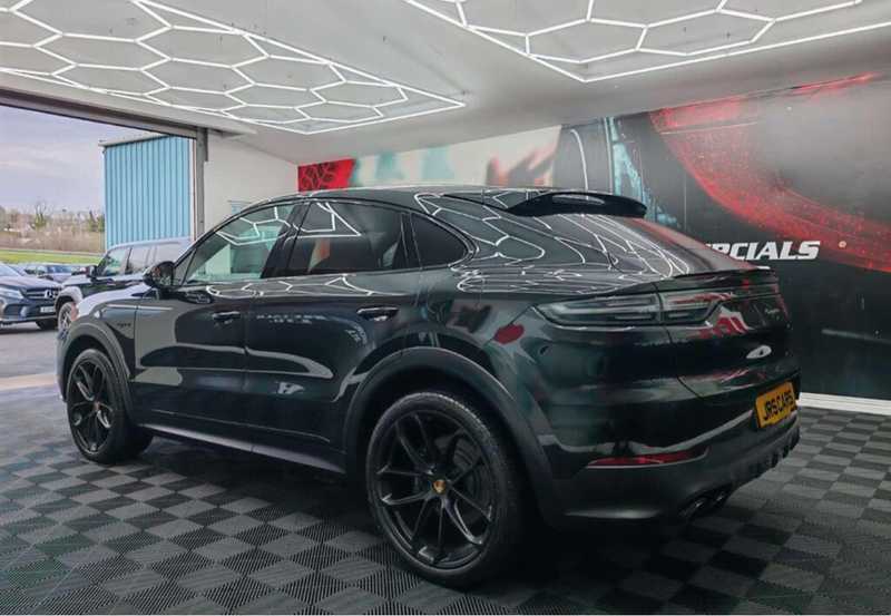 2023 Porsche Cayenne 3,0L 2023 Cyprus