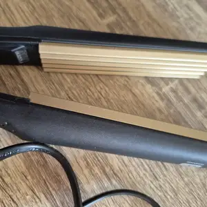 Hair curling / volumizing hair iron/ hair styler., Larnaca — Larnaka - Harbor
