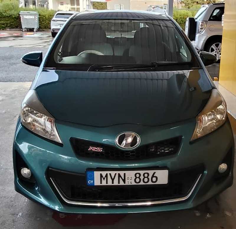 Toyota Vitz 1,5L 2014